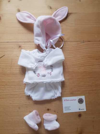 White wool set with embroidered pink bunny.