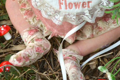 Conjunto para bebé reborn Flower