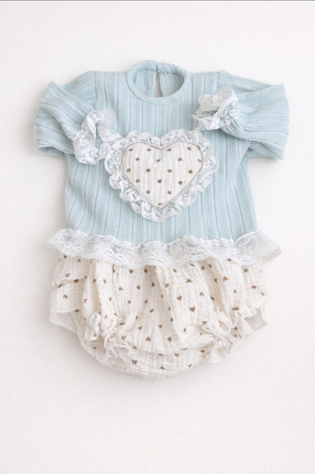 Conjunto Verde Agua Corazón para Bebé Reborn